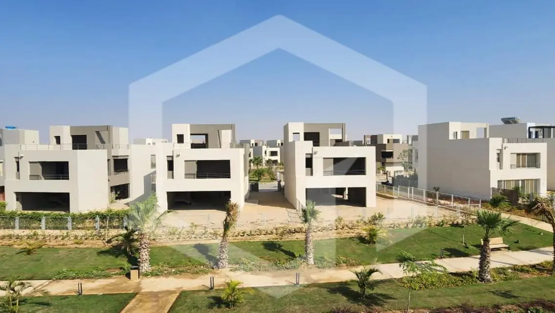 Luxury Residential Unit with Private Garden