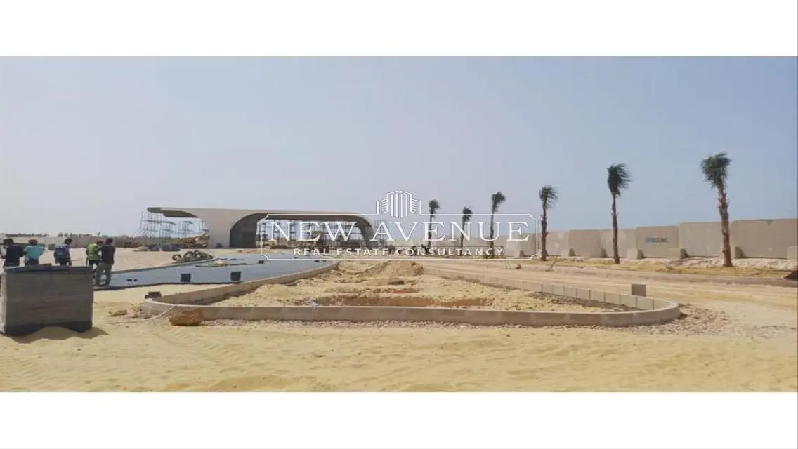 شقة فاخرة بمساحة واسعة مع إطلالة على معلم رئيسي