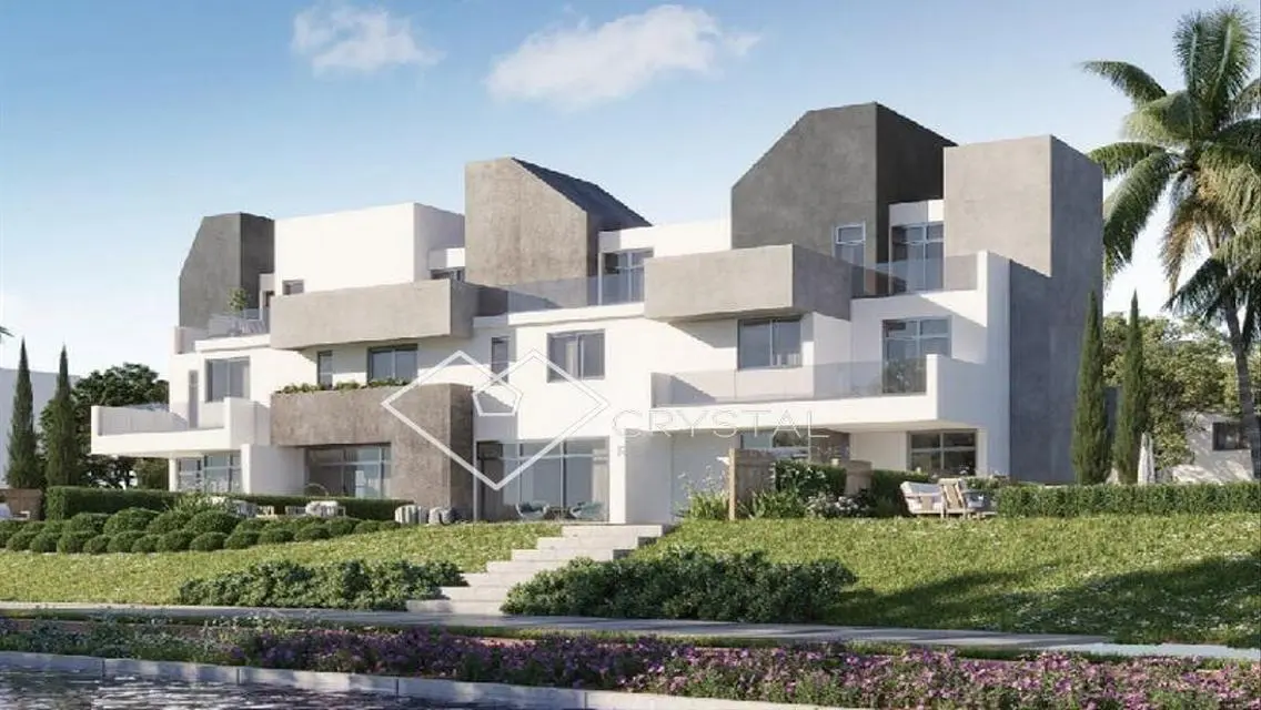 Luxurious Apartment for Sale with Spacious Area
