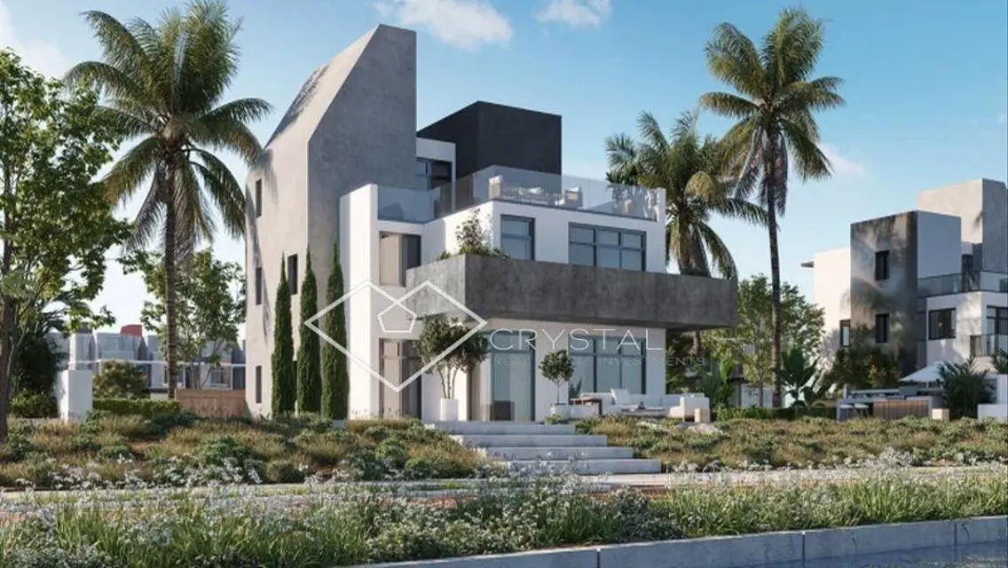 Luxurious Apartment for Sale with Spacious Area