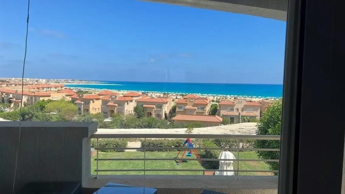 شقة فاخرة مطلة على معالم رئيسية