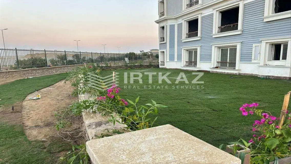 فيلا فاخرة بإطلالة على الجبال في هايد بارك