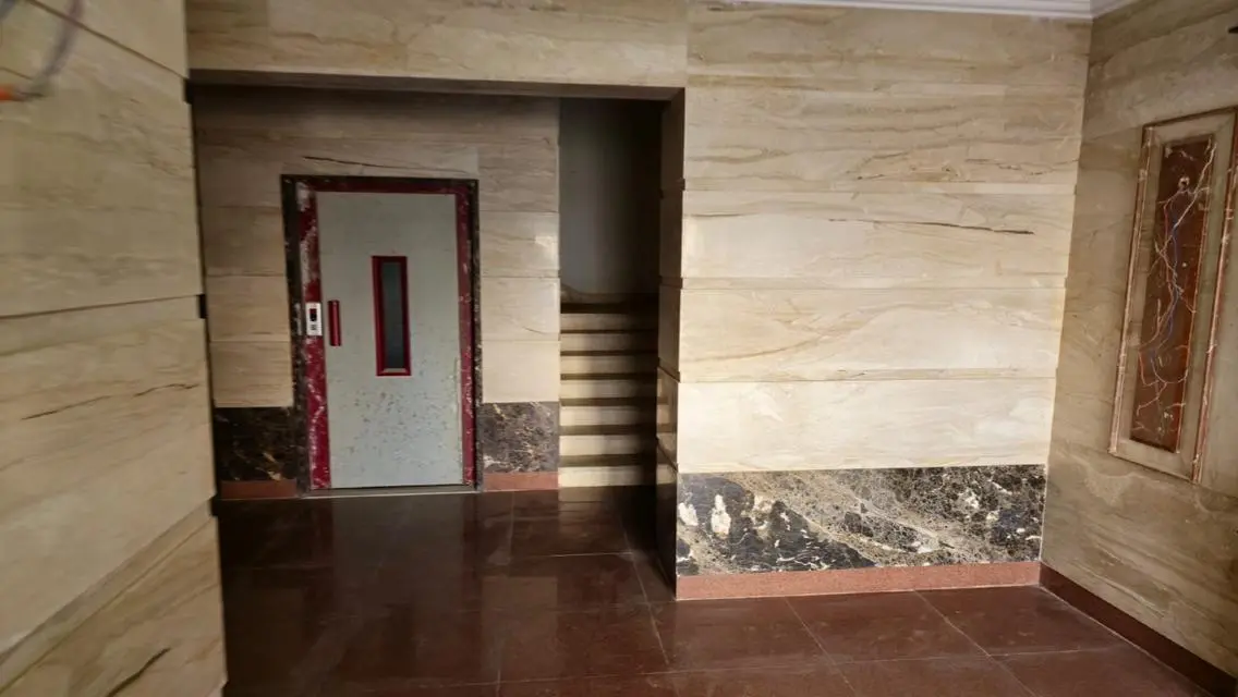 Luxury Apartment with Stunning Landmark View