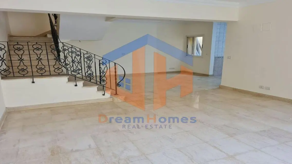 Luxury Apartment for Rent with Private Garden