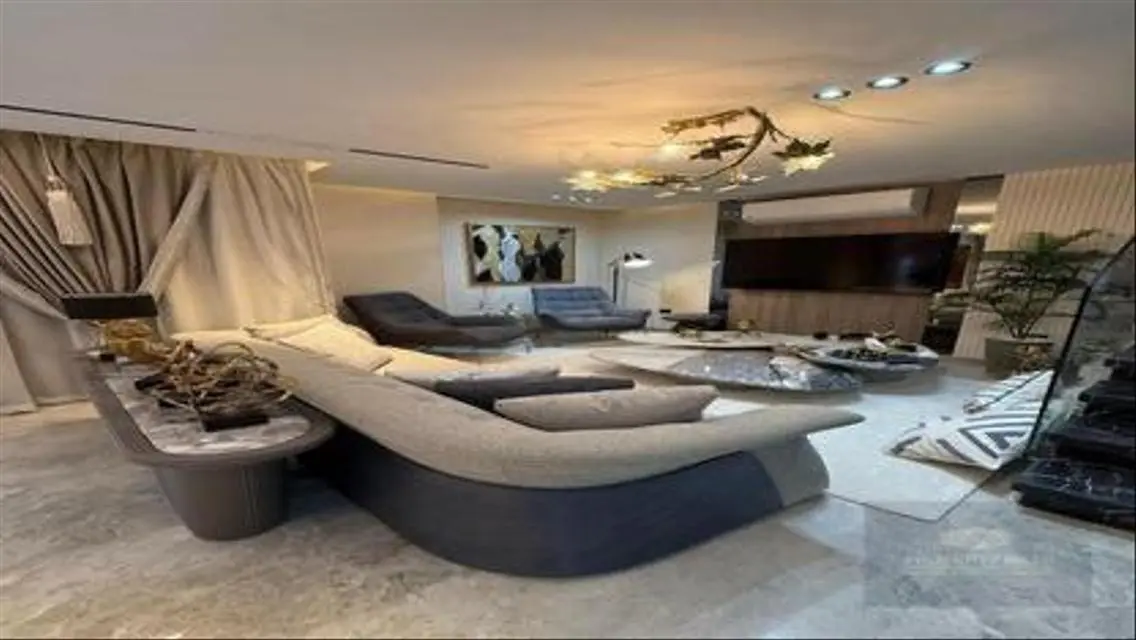 Luxury Villa for Sale with Private Garden and Pool