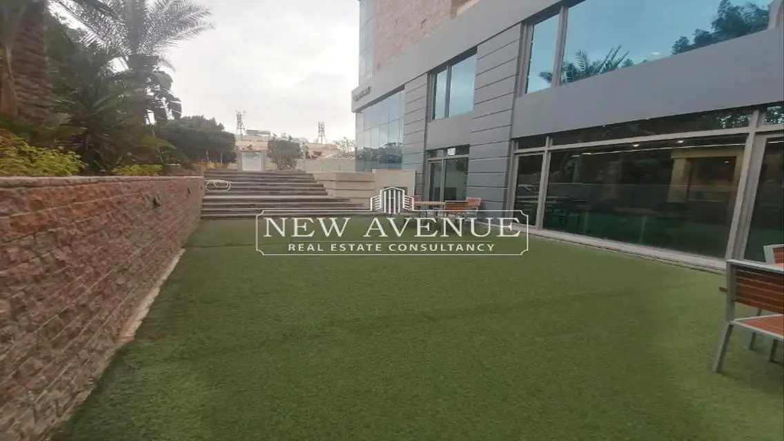 Fantastic Investment Opportunity - Office Space of 10000 m²