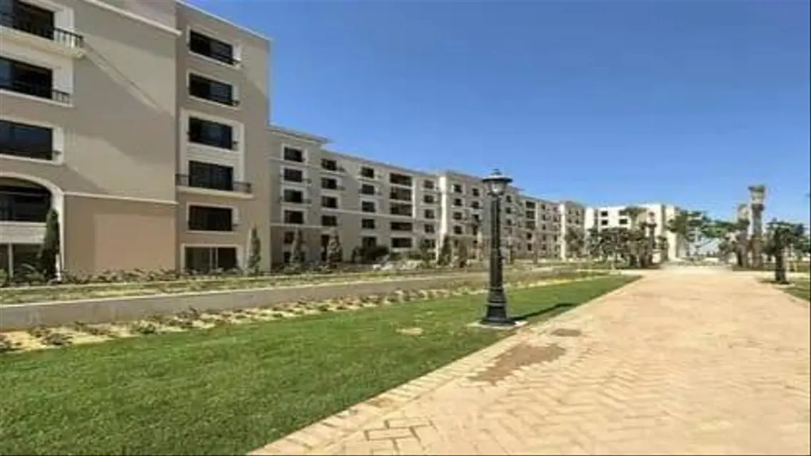 فيلا فاخرة للإيجار في القرية الغربية - الشيخ زايد