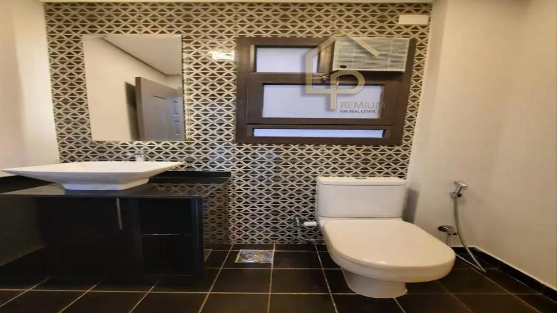 Luxury Apartment in Beverly Hills - 17,000,000 EGP