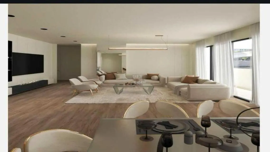 Modern Villa with 8 Bedrooms, Private Pool & Garden