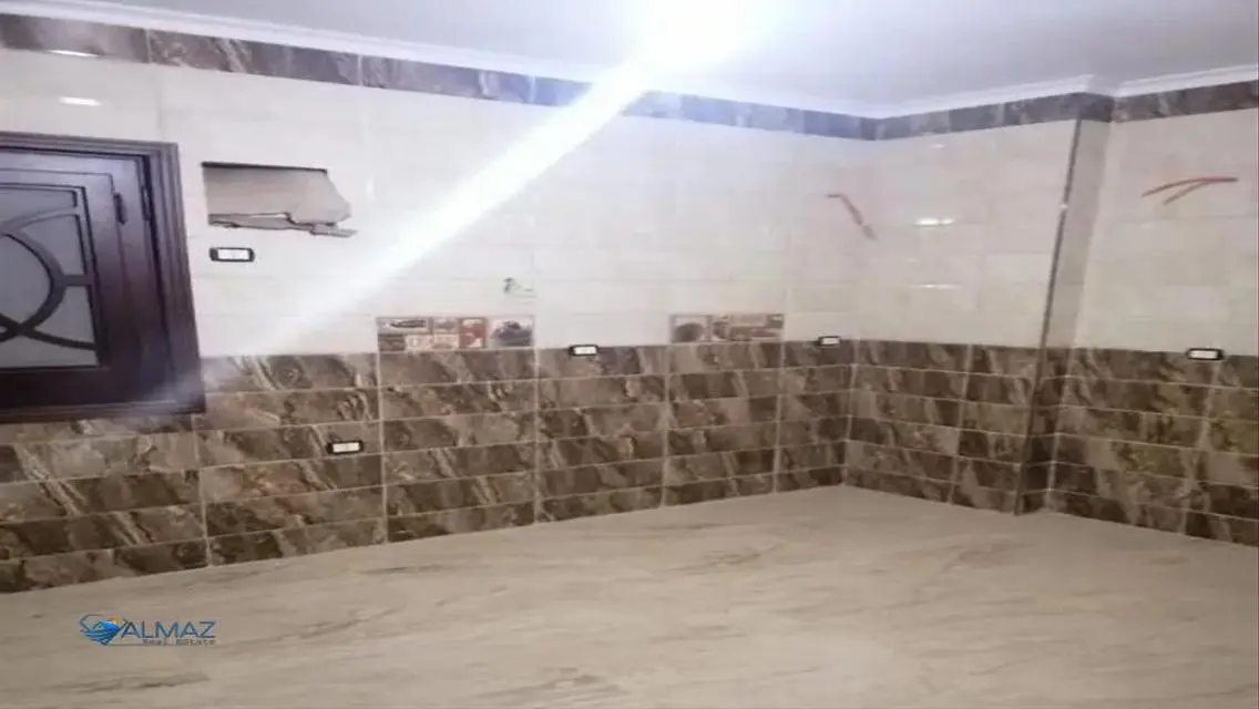 شقة فاخرة للإيجار في موقع متميز
