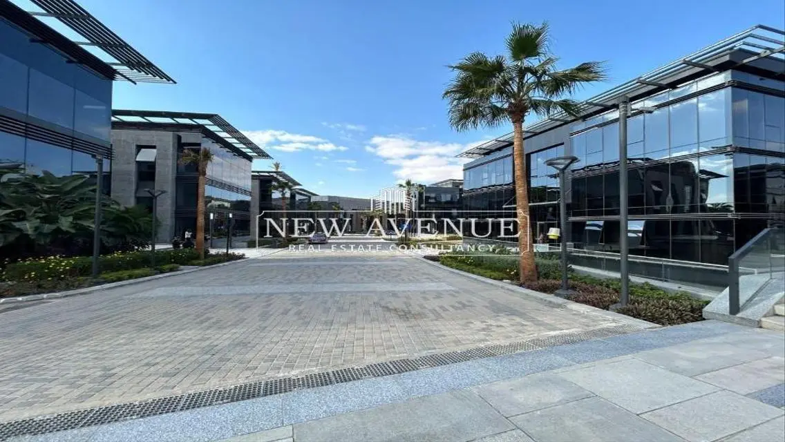 Stunning Apartment with Spacious Area
