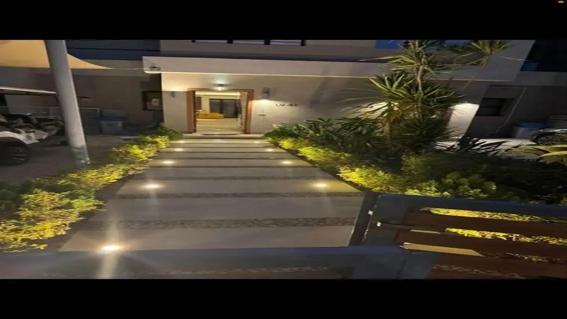 Luxury Apartment with Private Garden and Pool