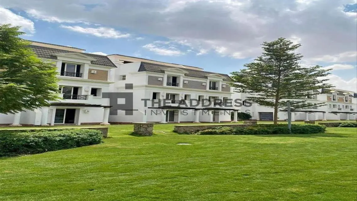 Luxury Apartment with Private Pool and Garden for Sale