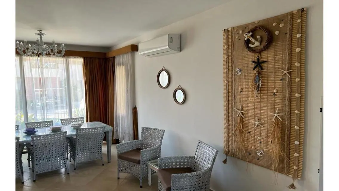 Luxury Apartment in Blanca - 323