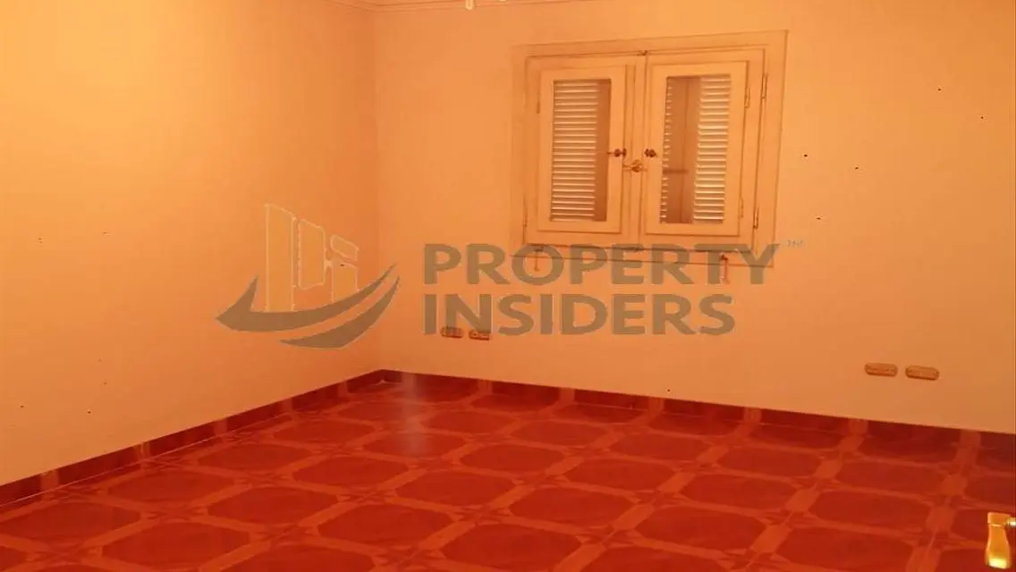 -170- Luxury Apartment for Sale