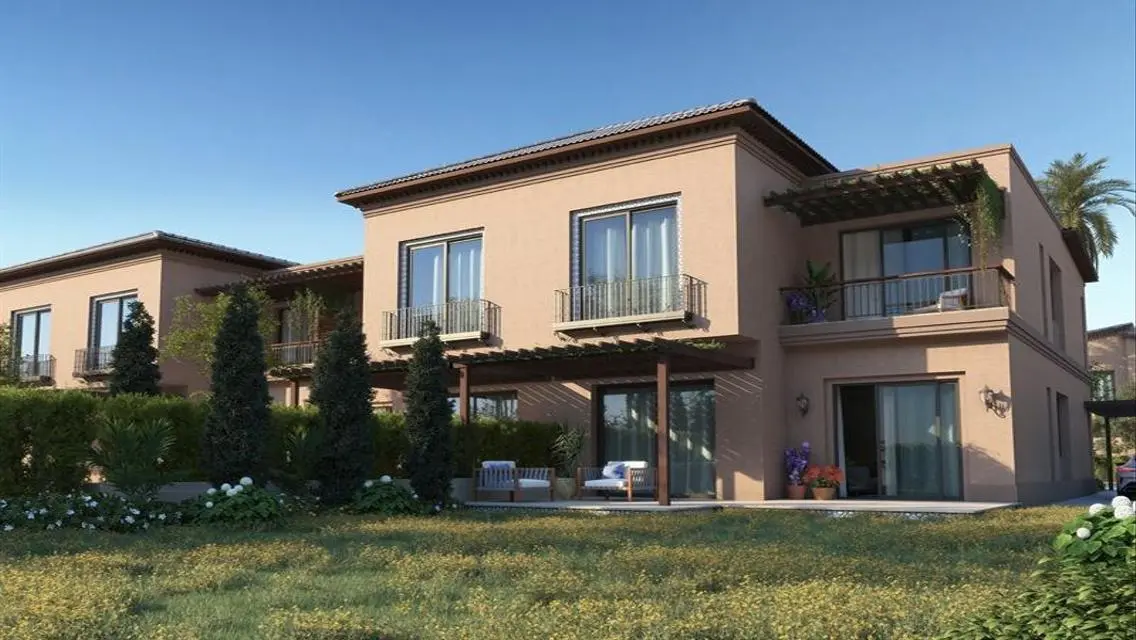 Luxurious Villa with Spacious Layout in Village West