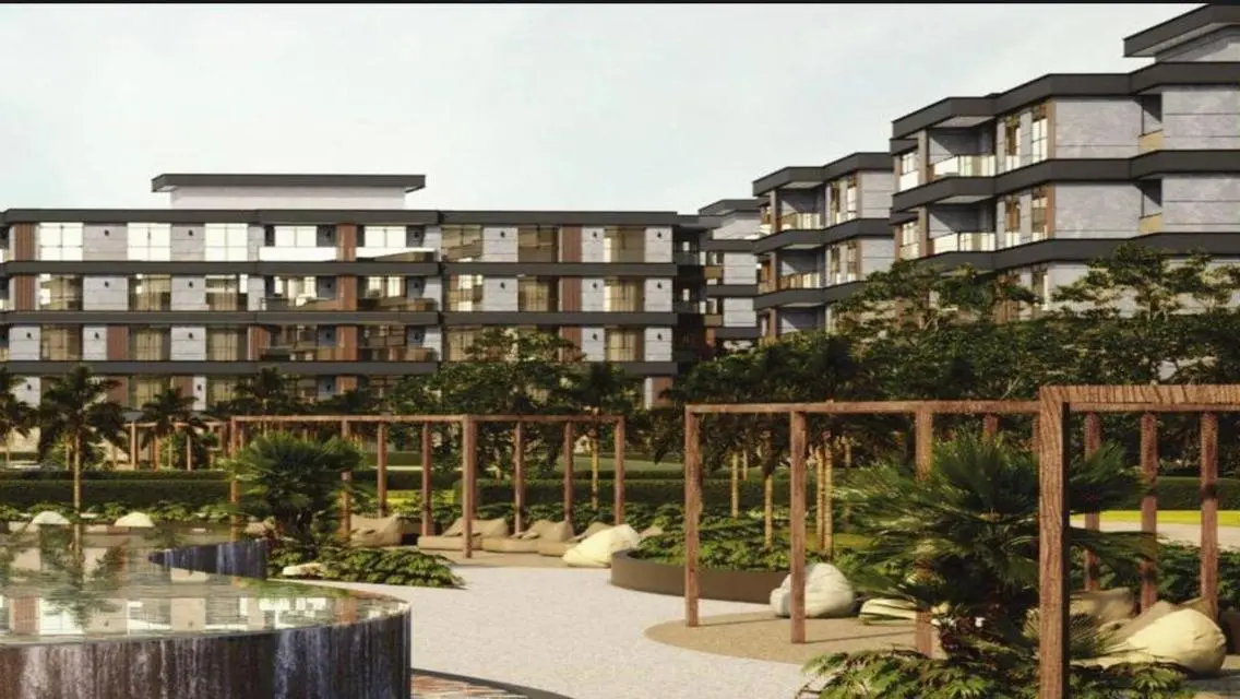 Luxury Apartment with Lake View