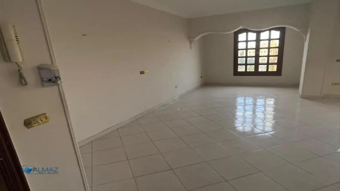 Luxury Apartment for Sale at an Attractive Price
