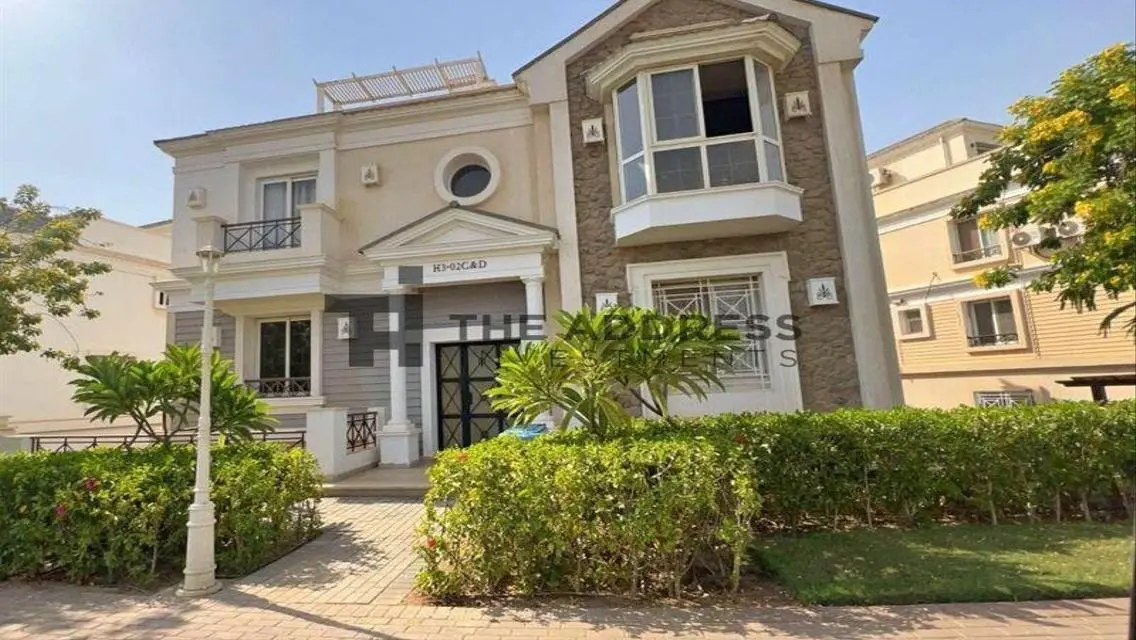 Luxury Villa with Private Pool and Garden in Prime Location