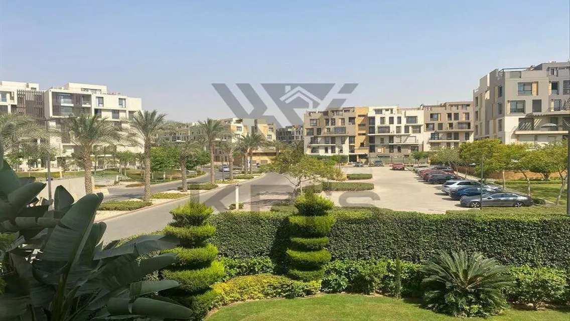 Luxury Apartment with Private Garden and Pool