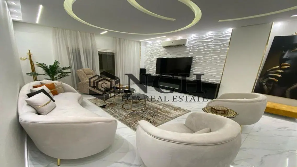 Luxury Apartment in Prime Location