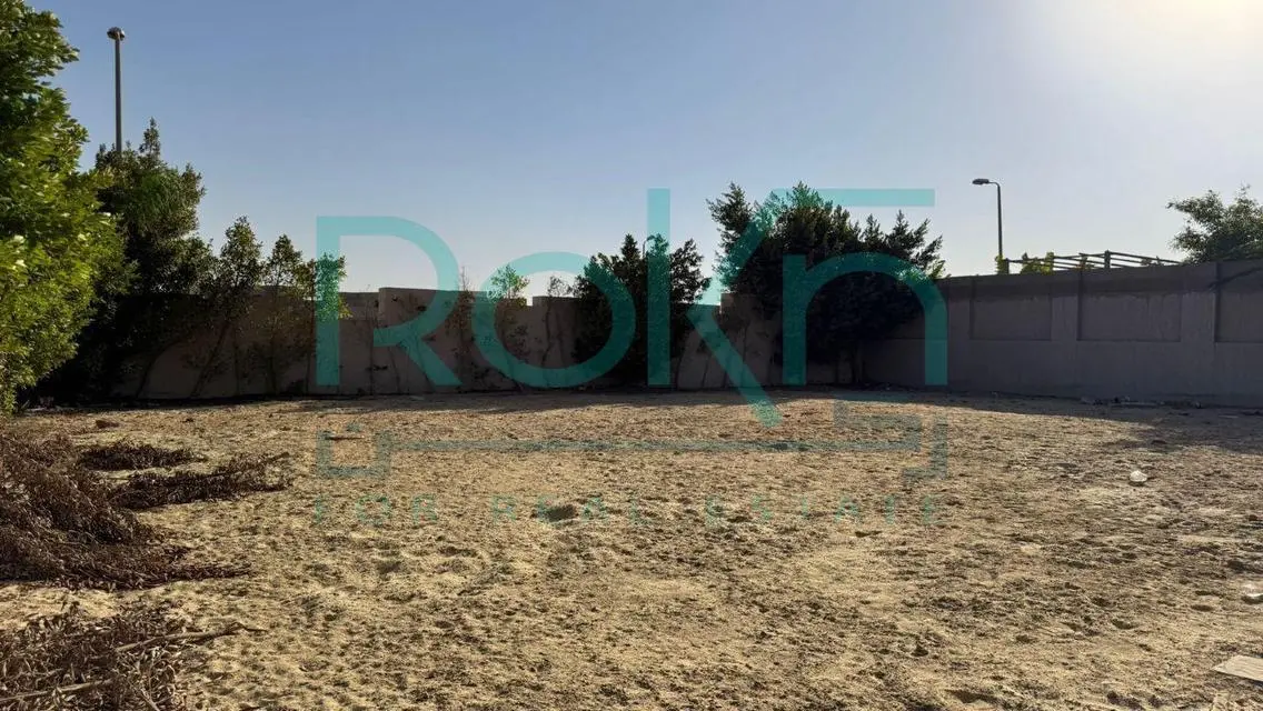 Luxury Villa for Sale with 870 sqm at QNB Lakes