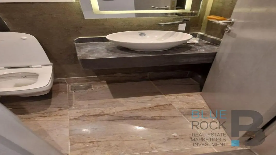 Luxury Apartment with Private Garden and Shared Pool