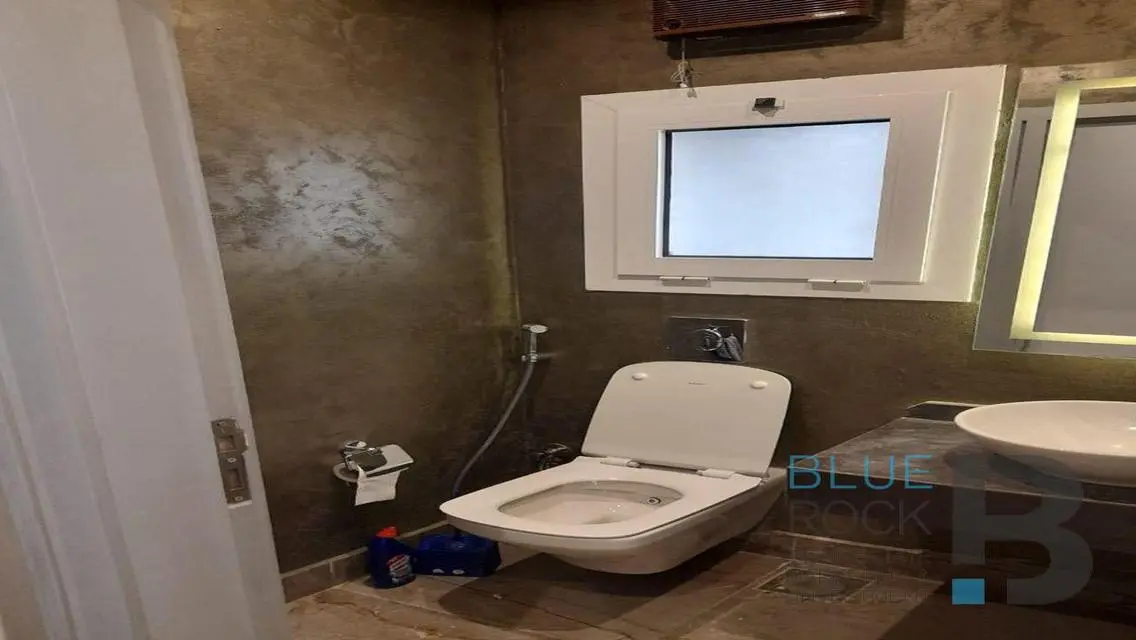Luxury Apartment with Private Garden and Shared Pool
