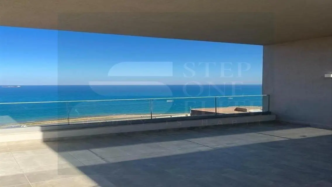 Luxury Villa with Pool and Private Garden for Sale