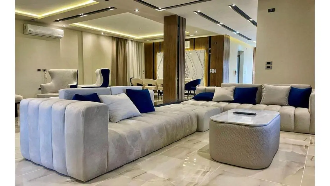 Elegant Apartment with Private Pool and Maid's Room