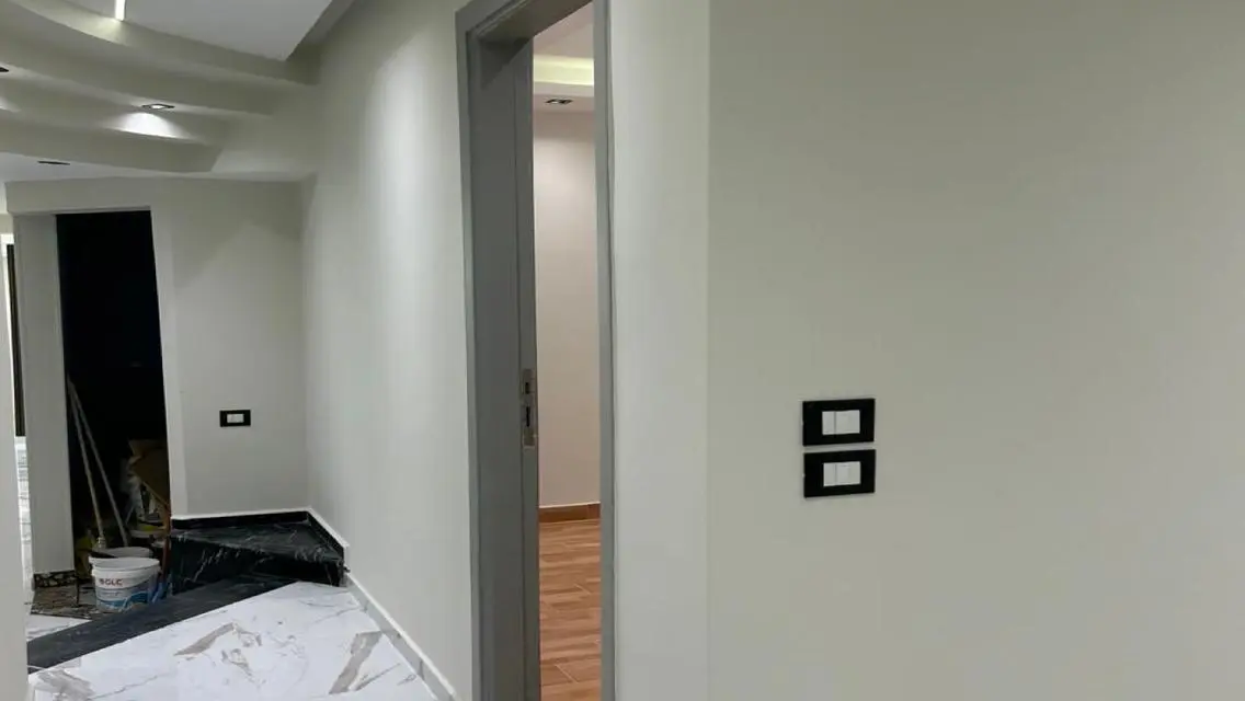 Luxurious Apartment with Private Pool and Park View