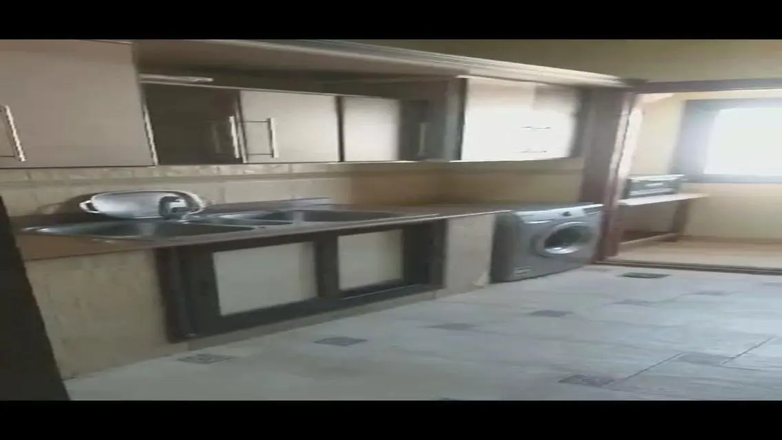 Stunning Apartment for Sale in 215