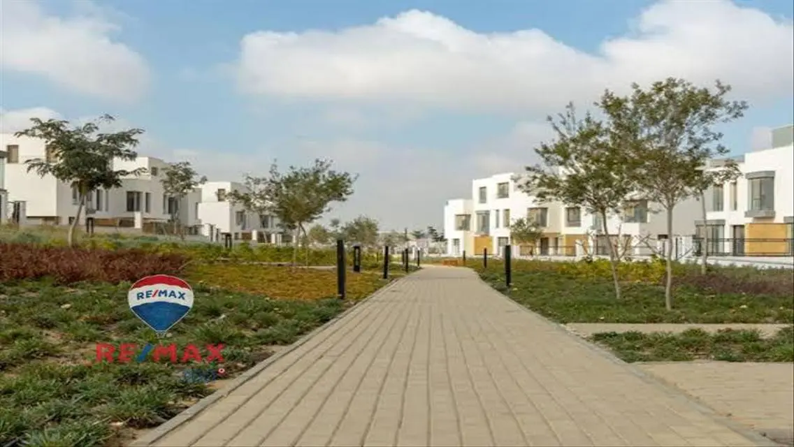 Luxury Villa for Sale in Villette Residences