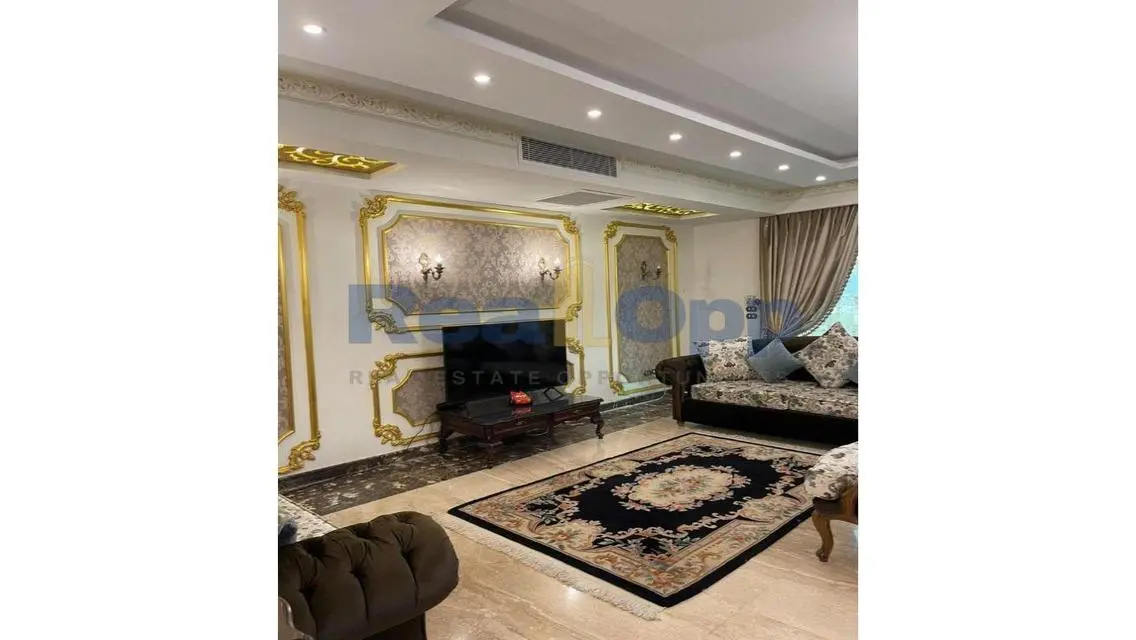 Luxury Apartment for Sale - 450 Square Meters