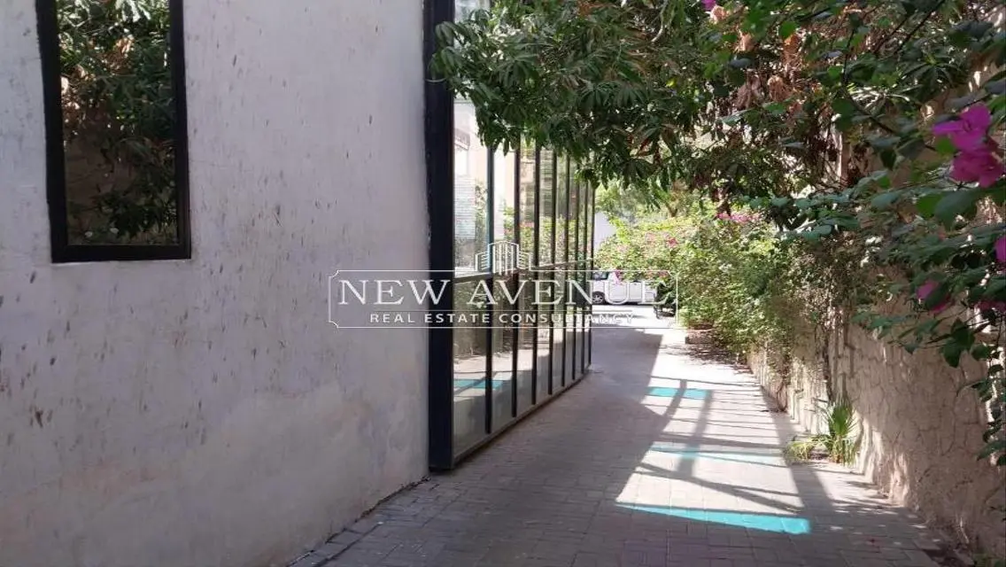 Luxurious Villa with Covered Parking for Sale