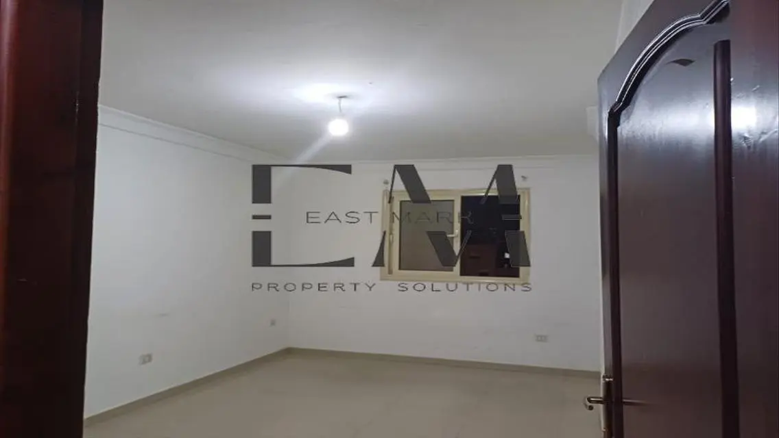 Comfortable 250m² Apartment for Sale in Al-Rafahiyah