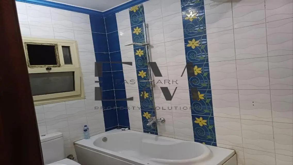 Comfortable 250m² Apartment for Sale in Al-Rafahiyah