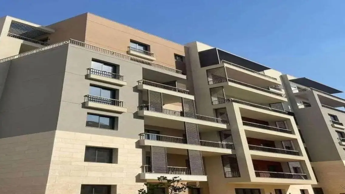 شقة فاخرة في كمبوند كريسينت ووك - نيو كايرو