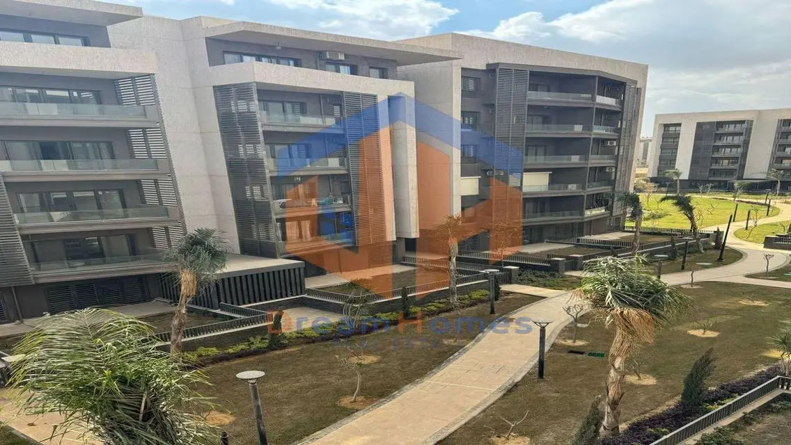 شقة رائعة للإيجار بمساحة مميزة