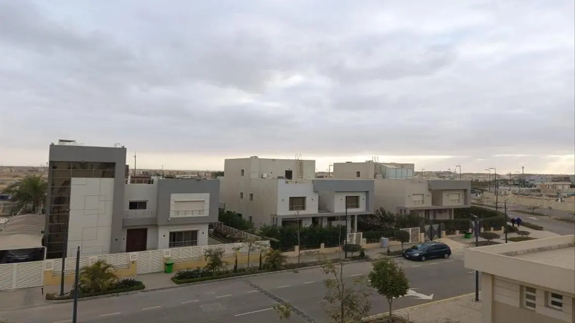 شقة فاخرة للإيجار بمميزات مذهلة
