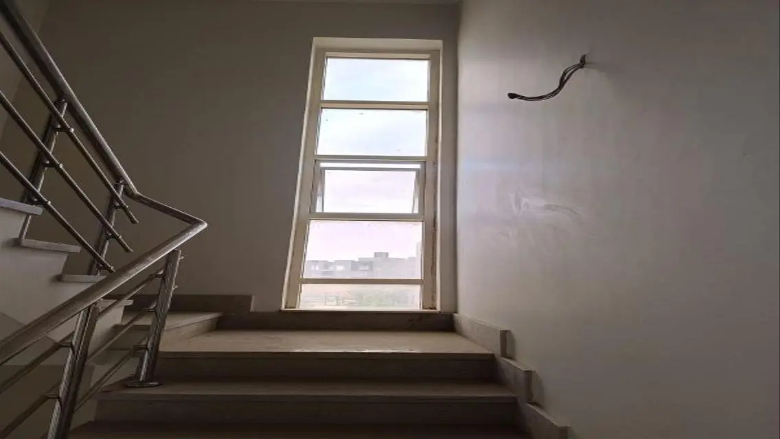 شقة فاخرة للإيجار بمميزات مذهلة