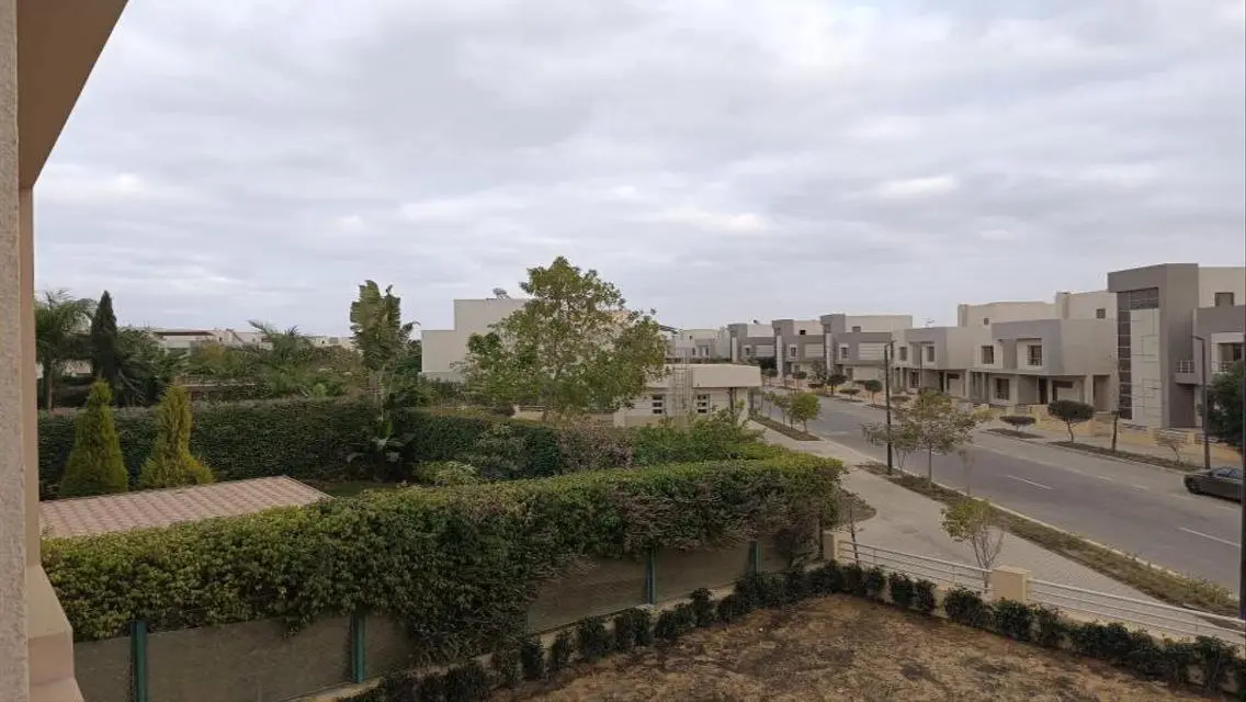 شقة فاخرة للإيجار بمميزات مذهلة