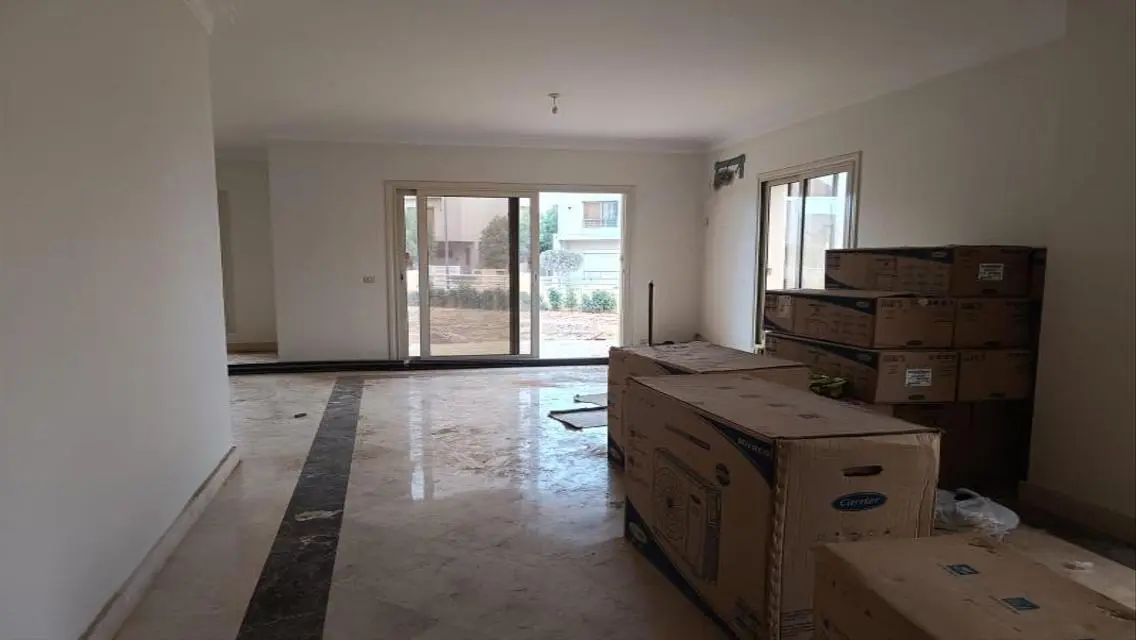 شقة فاخرة للإيجار بمميزات مذهلة