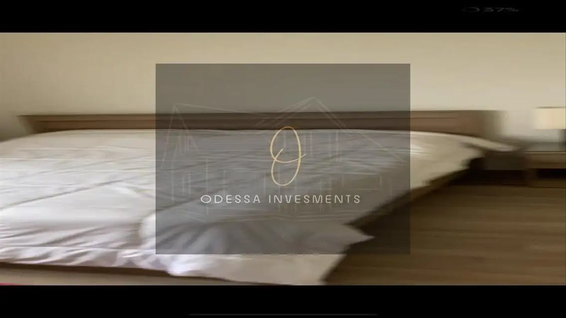 Luxury Apartment with Central Air Conditioning and Stunning View
