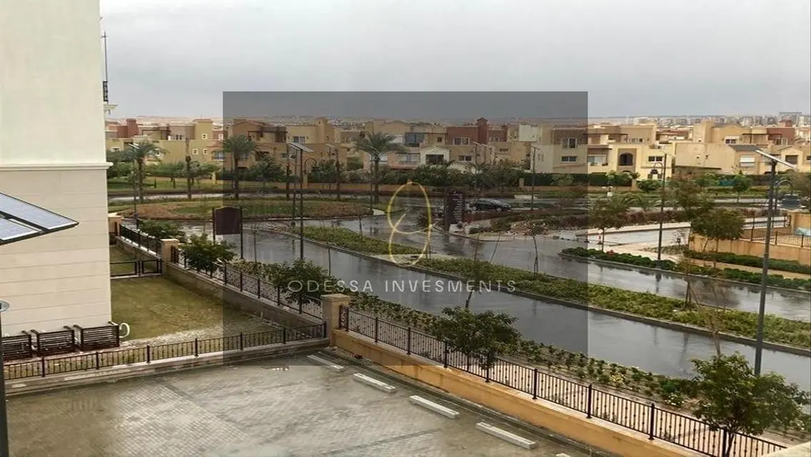 Luxury Apartment with Central Air Conditioning and Stunning View