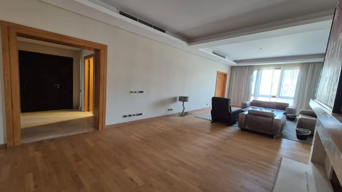 Spacious 350 sqm Apartment for Sale