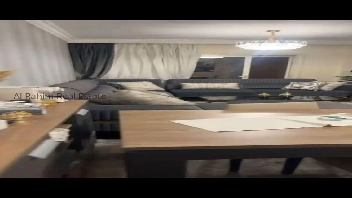 شقة فاخرة في موقع متميز