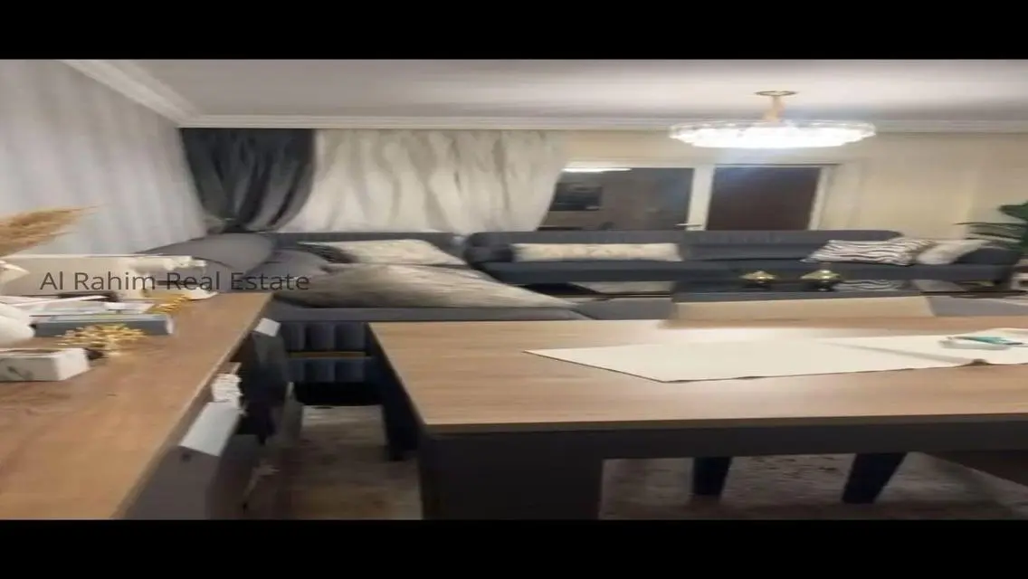 شقة فاخرة في موقع متميز