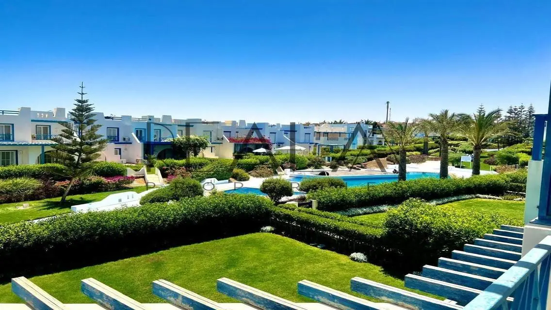 Luxurious Villa for Sale - 5 Bedrooms with Private Pool