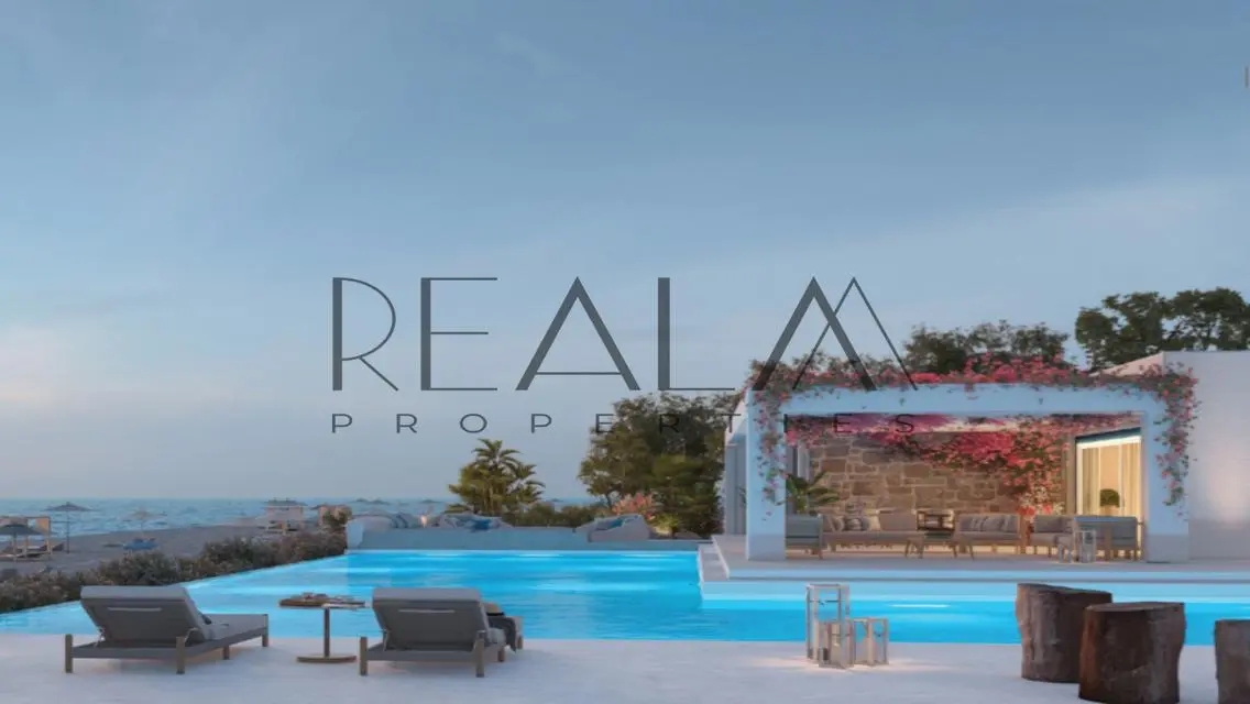 Luxurious Villa for Sale - 5 Bedrooms with Private Pool